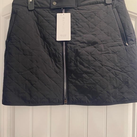 NWT Athleta Apres ski skirt. Mini skirt. Sise 16 - Picture 7 of 11